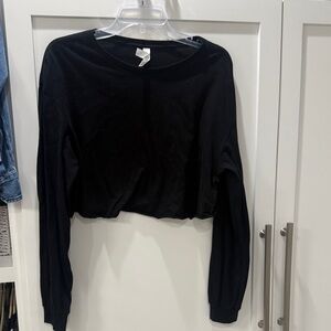 Bella Canvas Black Long-Sleeve Cropped Top